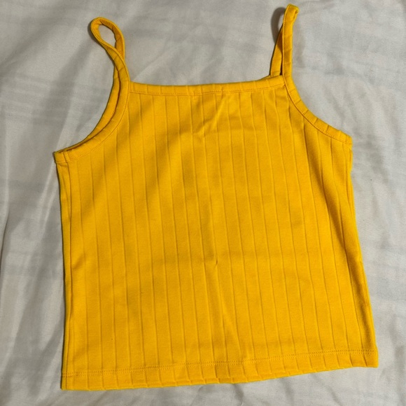 Top - Picture 2 of 3